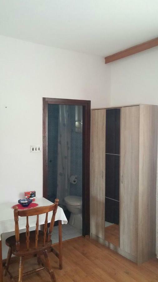 Apartments Viktorija 斯塔利格拉德-帕克利尼卡 外观 照片