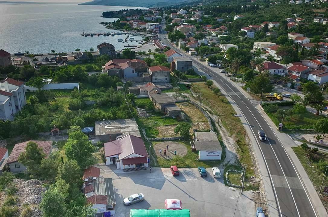 Apartments Viktorija 斯塔利格拉德-帕克利尼卡 外观 照片